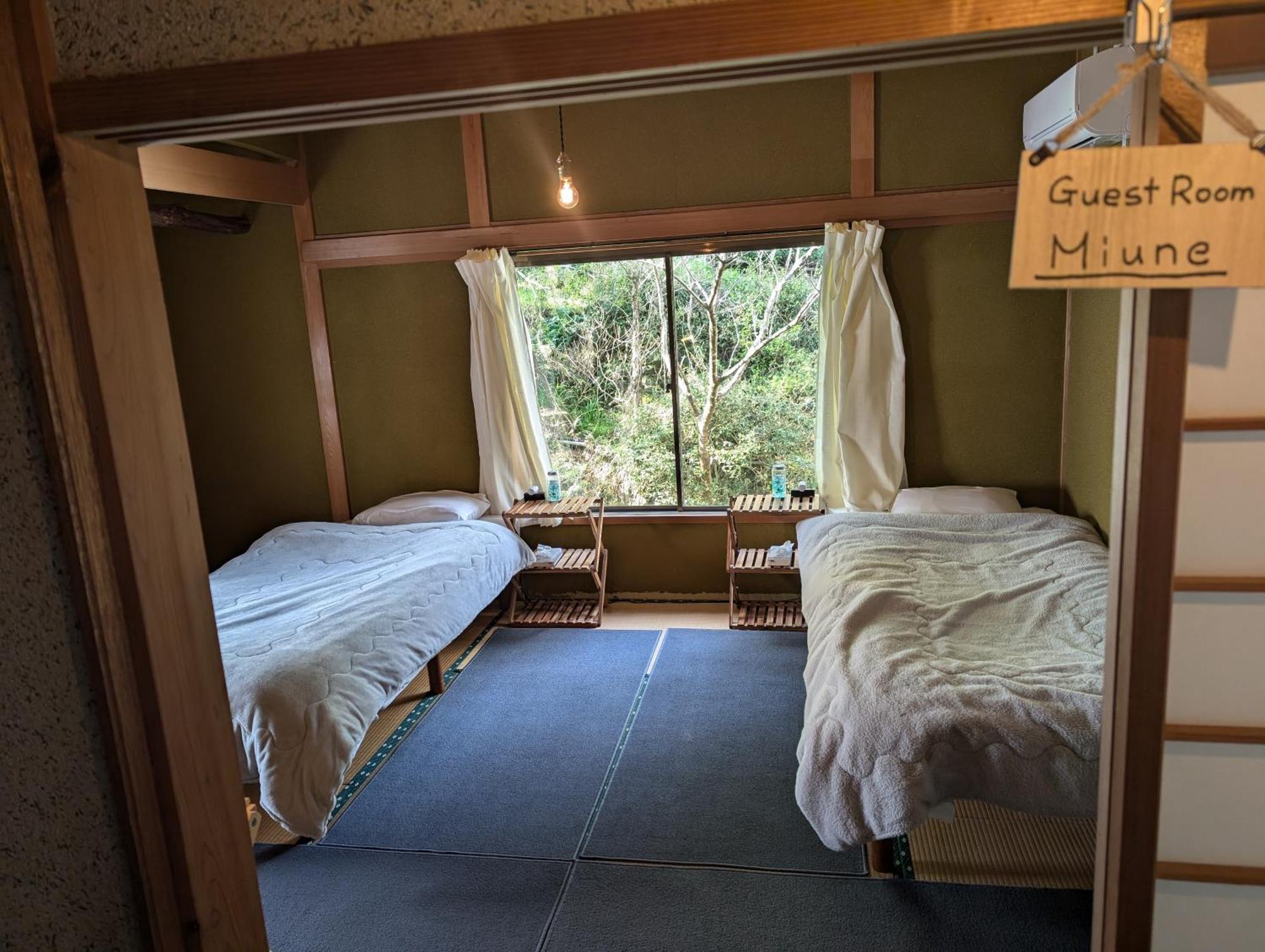 Cosmos Guesthouse Mijoši Exteriér fotografie